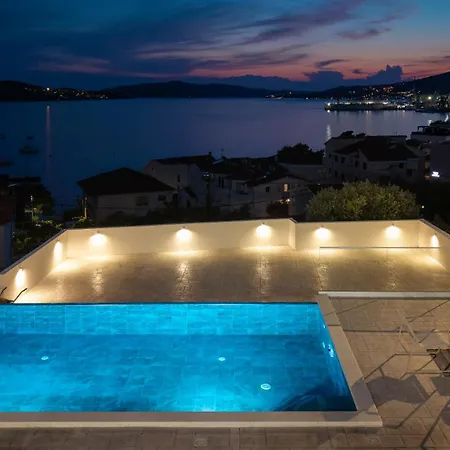 Paladium トロギール